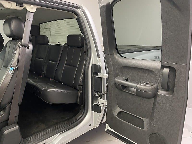 2012 Chevrolet Silverado 1500 LT, available for sale in Naugatuck, Connecticut | J&M Automotive Sls&Svc LLC. Naugatuck, Connecticut 2012 Chevrolet Silverado 1500 LT, available for sale in Naugatuck, Connecticut | J&M Automotive Sls&Svc LLC. Naugatuck, Connecticut