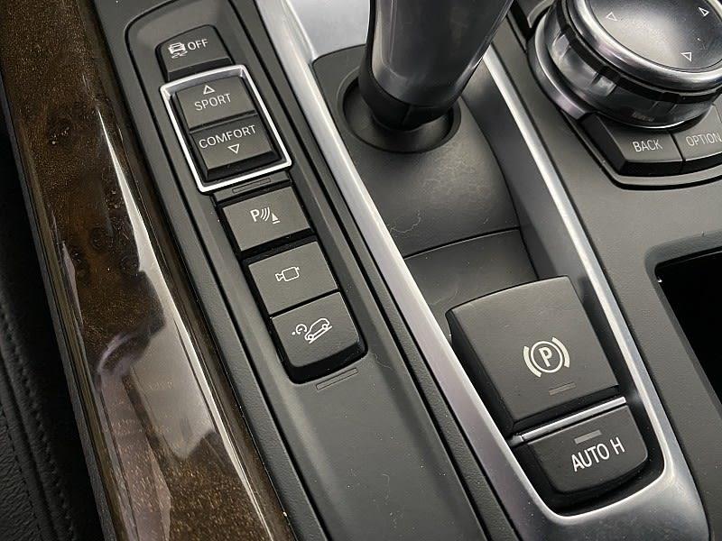 2014 BMW X5 xDrive35i, available for sale in Naugatuck, Connecticut | J&M Automotive Sls&Svc LLC. Naugatuck, Connecticut 2014 BMW X5 xDrive35i, available for sale in Naugatuck, Connecticut | J&M Automotive Sls&Svc LLC. Naugatuck, Connecticut