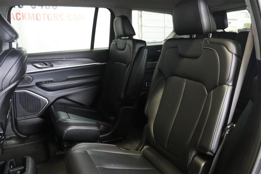 2021 Jeep Grand Cherokee L LIMITED, available for sale in Paterson, New Jersey | Fast Track Motors. Paterson, New Jersey 2021 Jeep Grand Cherokee L LIMITED, available for sale in Paterson, New Jersey | Fast Track Motors. Paterson, New Jersey