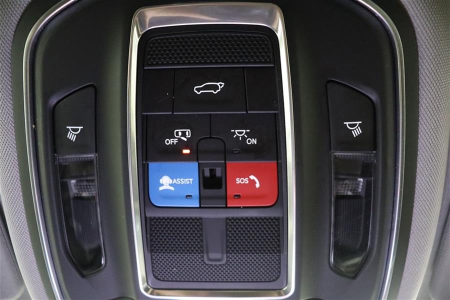 2021 Jeep Grand Cherokee L LIMITED, available for sale in Paterson, New Jersey | Fast Track Motors. Paterson, New Jersey 2021 Jeep Grand Cherokee L LIMITED, available for sale in Paterson, New Jersey | Fast Track Motors. Paterson, New Jersey