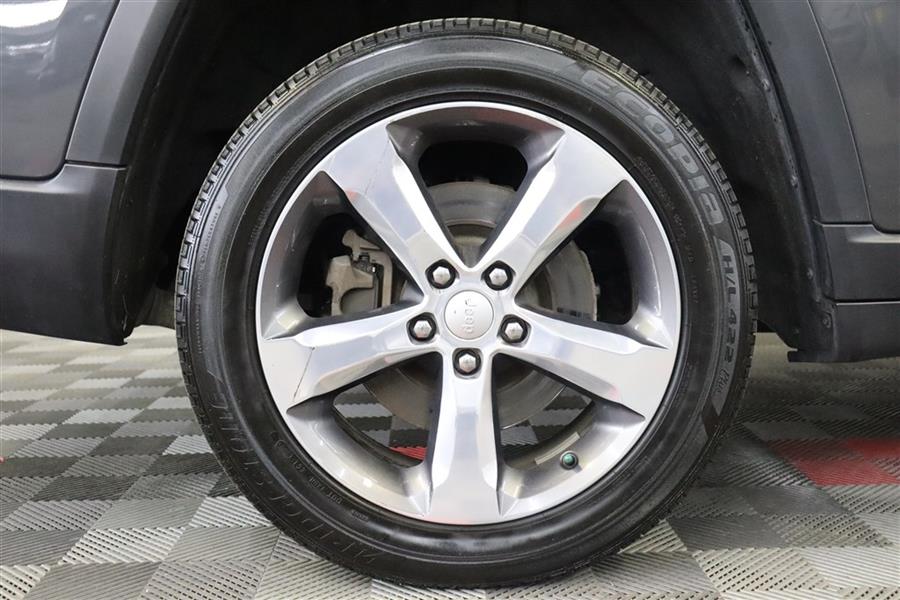 2021 Jeep Grand Cherokee L LIMITED, available for sale in Paterson, New Jersey | Fast Track Motors. Paterson, New Jersey 2021 Jeep Grand Cherokee L LIMITED, available for sale in Paterson, New Jersey | Fast Track Motors. Paterson, New Jersey