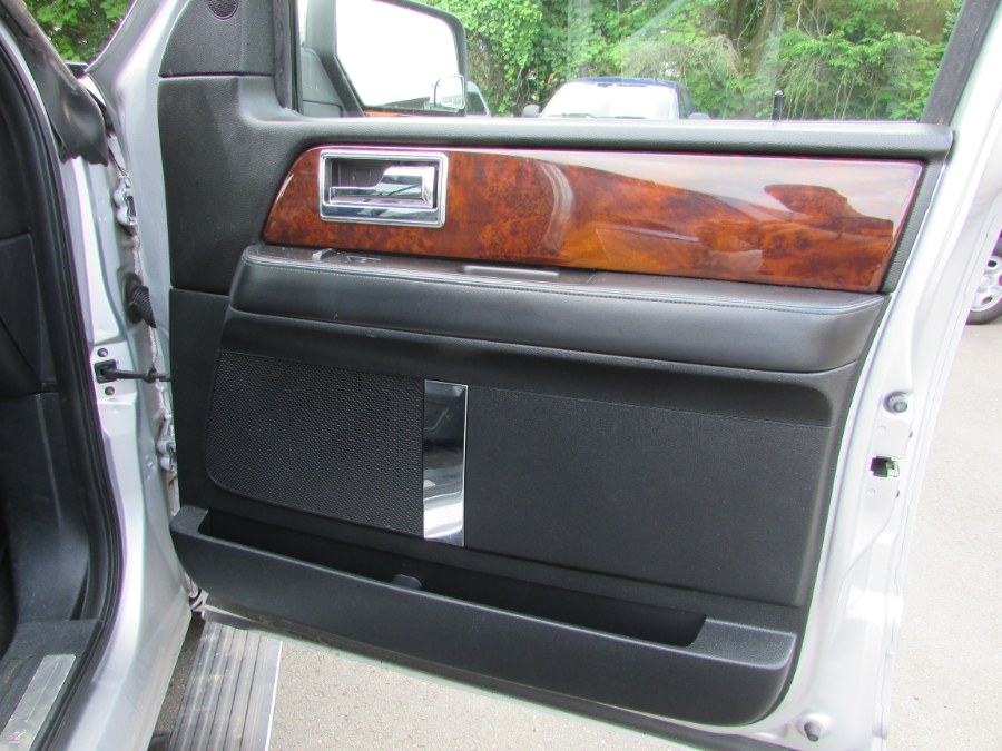 2015 Lincoln Navigator L 4WD 4dr, available for sale in East Windsor, Connecticut | United Auto Sales of E Windsor, Inc. East Windsor, Connecticut 2015 Lincoln Navigator L 4WD 4dr, available for sale in East Windsor, Connecticut | United Auto Sales of E Windsor, Inc. East Windsor, Connecticut