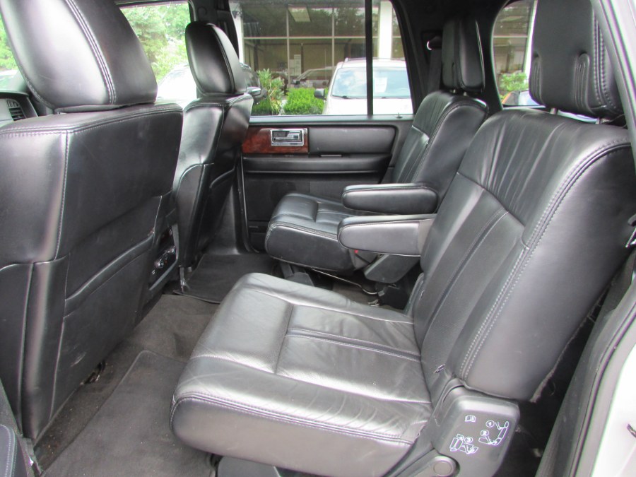 2015 Lincoln Navigator L 4WD 4dr, available for sale in East Windsor, Connecticut | United Auto Sales of E Windsor, Inc. East Windsor, Connecticut 2015 Lincoln Navigator L 4WD 4dr, available for sale in East Windsor, Connecticut | United Auto Sales of E Windsor, Inc. East Windsor, Connecticut