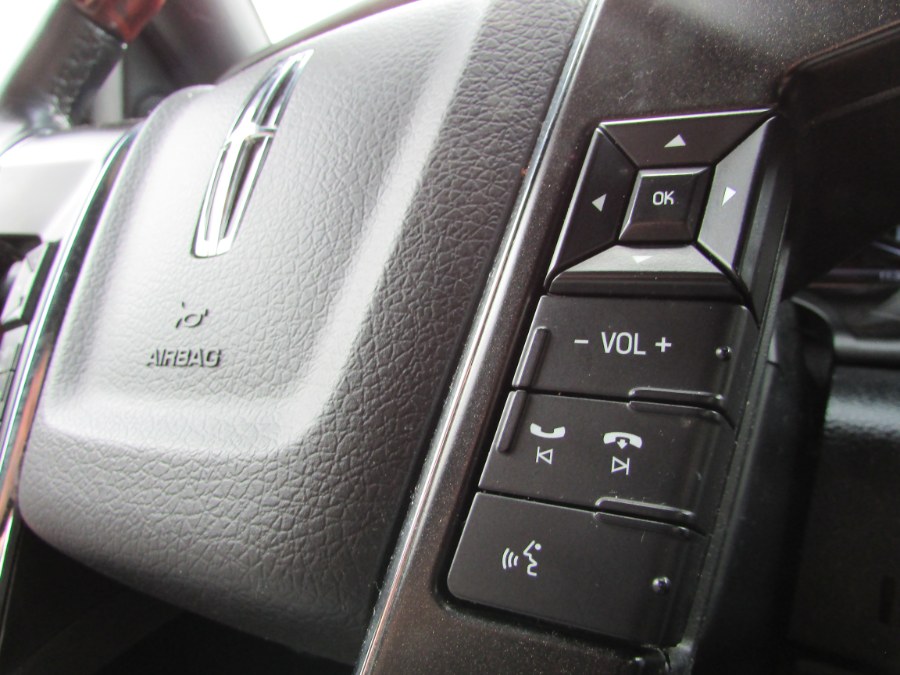 2015 Lincoln Navigator L 4WD 4dr, available for sale in East Windsor, Connecticut | United Auto Sales of E Windsor, Inc. East Windsor, Connecticut 2015 Lincoln Navigator L 4WD 4dr, available for sale in East Windsor, Connecticut | United Auto Sales of E Windsor, Inc. East Windsor, Connecticut