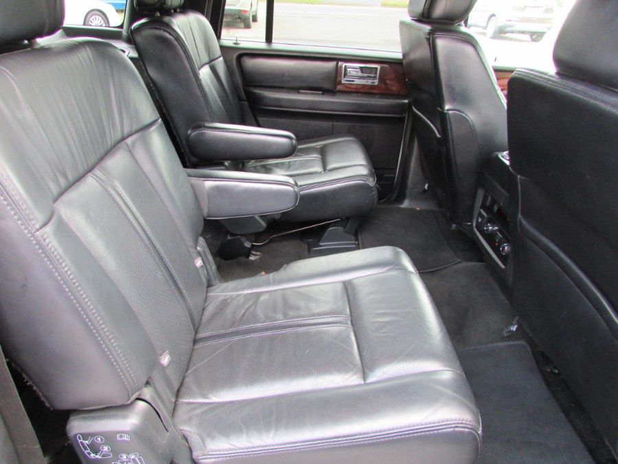 2015 Lincoln Navigator L 4WD 4dr, available for sale in East Windsor, Connecticut | United Auto Sales of E Windsor, Inc. East Windsor, Connecticut 2015 Lincoln Navigator L 4WD 4dr, available for sale in East Windsor, Connecticut | United Auto Sales of E Windsor, Inc. East Windsor, Connecticut
