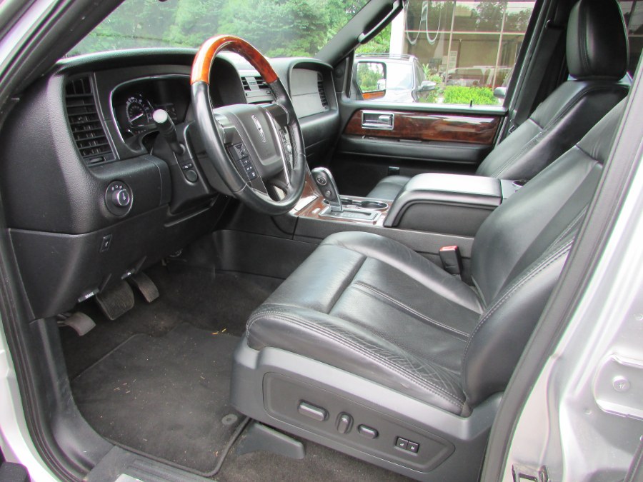 2015 Lincoln Navigator L 4WD 4dr, available for sale in East Windsor, Connecticut | United Auto Sales of E Windsor, Inc. East Windsor, Connecticut 2015 Lincoln Navigator L 4WD 4dr, available for sale in East Windsor, Connecticut | United Auto Sales of E Windsor, Inc. East Windsor, Connecticut