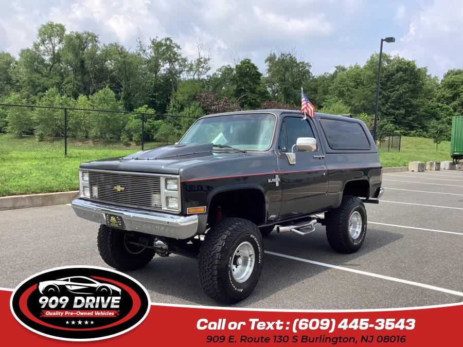 1988 Chevrolet Blazer K5, available for sale in BORDENTOWN, New Jersey | 909 Drive. BORDENTOWN, New Jersey 1988 Chevrolet Blazer K5, available for sale in BORDENTOWN, New Jersey | 909 Drive. BORDENTOWN, New Jersey