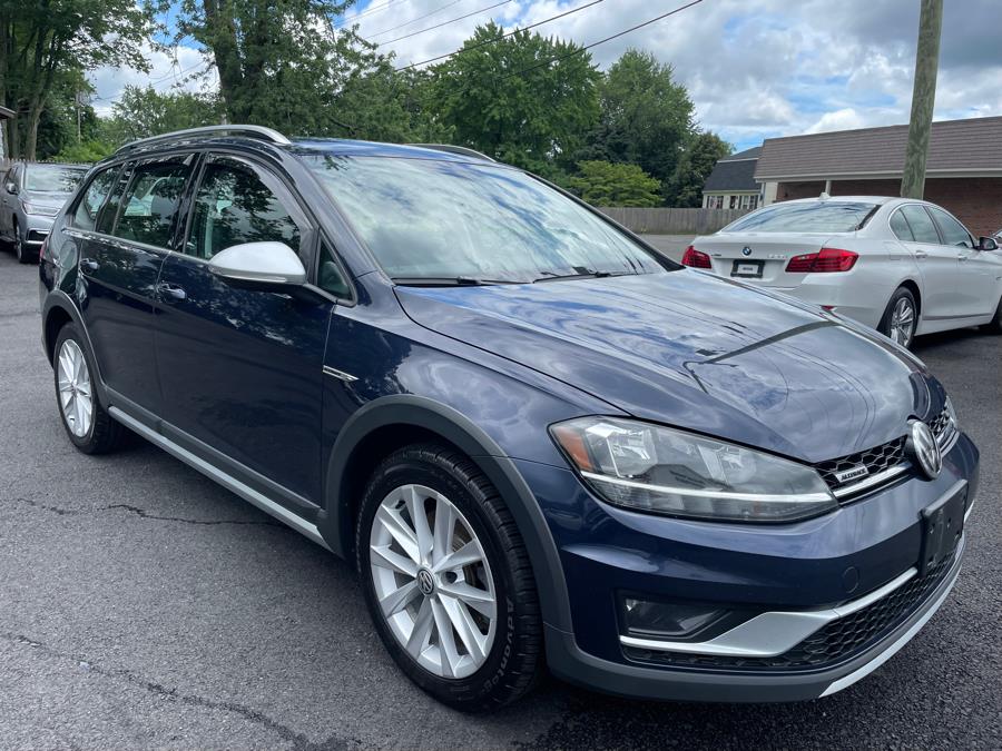 2019 Volkswagen Golf Alltrack 1.8T SEL Manual photo