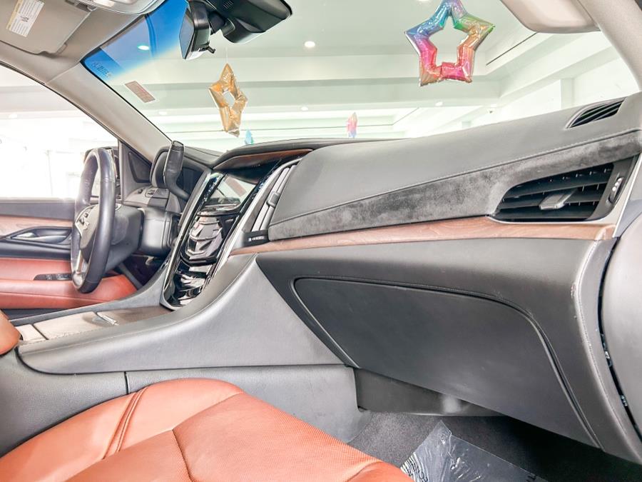 2018 Cadillac Escalade ESV 4WD 4dr Premium Luxury, available for sale in Franklin Square, New York | Luxury Motor Club. Franklin Square, New York 2018 Cadillac Escalade ESV 4WD 4dr Premium Luxury, available for sale in Franklin Square, New York | Luxury Motor Club. Franklin Square, New York