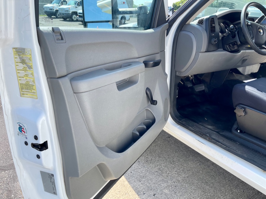2013 Chevrolet Silverado 2500HD 2WD Reg Cab 133.7" Work Truck, available for sale in Dayton, Ohio | Dayton Work Trucks. Dayton, Ohio 2013 Chevrolet Silverado 2500HD 2WD Reg Cab 133.7" Work Truck, available for sale in Dayton, Ohio | Dayton Work Trucks. Dayton, Ohio