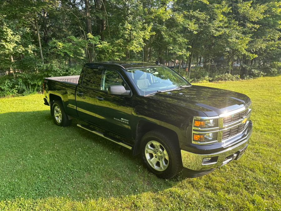 2014 Chevrolet Silverado 1500 4WD Double Cab 143.5" LT w/1LT, available for sale in Plainville, Connecticut | Choice Group LLC Choice Motor Car. Plainville, Connecticut