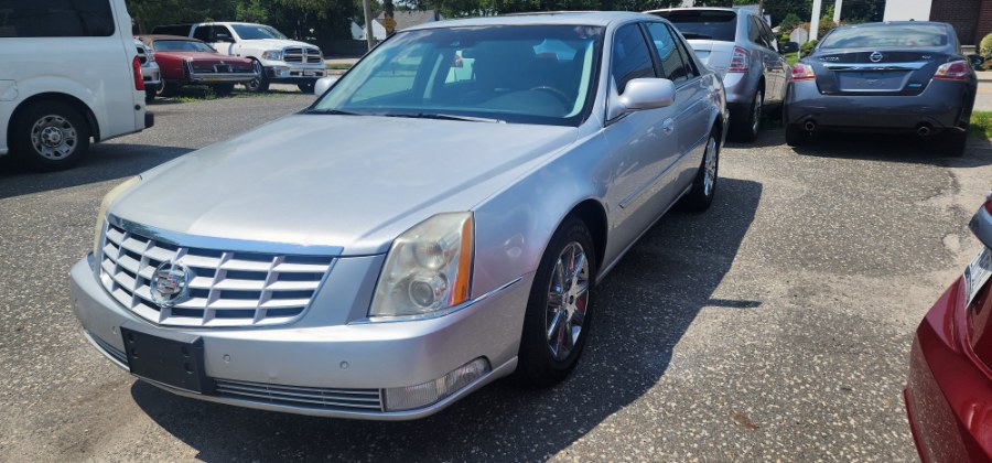 Used 2011 Cadillac DTS in Patchogue, New York | Romaxx Truxx. Patchogue, New York