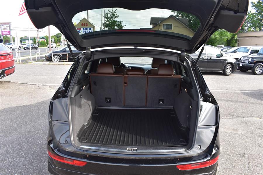 2016 Audi Q5 PREMIUM PLUS, available for sale in Patchogue, New York | 112 Auto Plaza. Patchogue, New York 2016 Audi Q5 PREMIUM PLUS, available for sale in Patchogue, New York | 112 Auto Plaza. Patchogue, New York