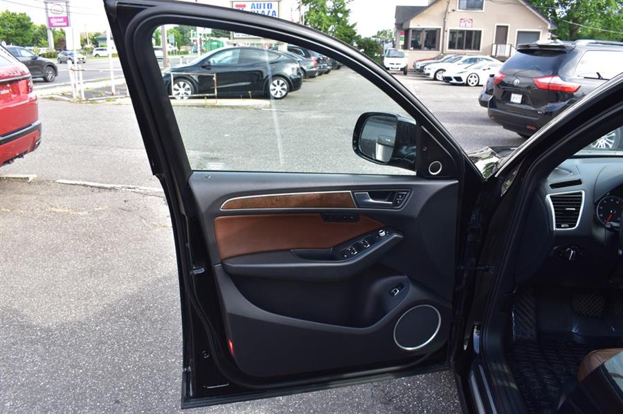 2016 Audi Q5 PREMIUM PLUS, available for sale in Patchogue, New York | 112 Auto Plaza. Patchogue, New York 2016 Audi Q5 PREMIUM PLUS, available for sale in Patchogue, New York | 112 Auto Plaza. Patchogue, New York