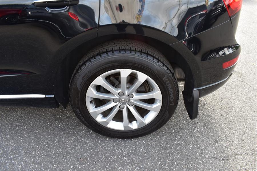 2016 Audi Q5 PREMIUM PLUS, available for sale in Patchogue, New York | 112 Auto Plaza. Patchogue, New York 2016 Audi Q5 PREMIUM PLUS, available for sale in Patchogue, New York | 112 Auto Plaza. Patchogue, New York