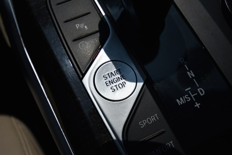 2020 BMW 3 Series 330i Sedan, available for sale in Waterbury, Connecticut | Highline Car Connection. Waterbury, Connecticut 2020 BMW 3 Series 330i Sedan, available for sale in Waterbury, Connecticut | Highline Car Connection. Waterbury, Connecticut