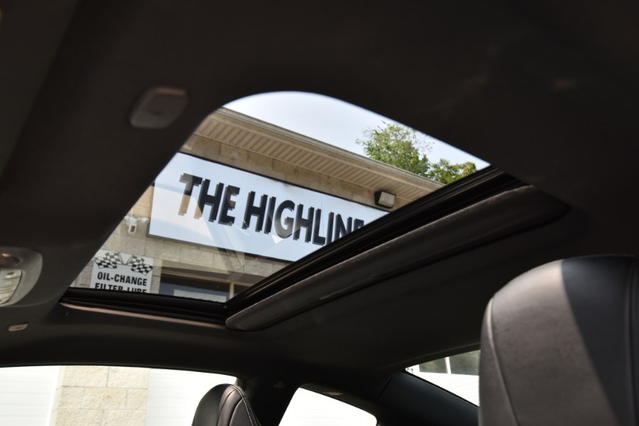 2020 INFINITI Q60 3.0t LUXE, available for sale in Waterbury, Connecticut | Highline Car Connection. Waterbury, Connecticut 2020 INFINITI Q60 3.0t LUXE, available for sale in Waterbury, Connecticut | Highline Car Connection. Waterbury, Connecticut