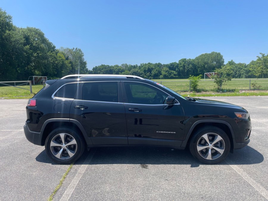 2019 Jeep Cherokee Limited 4x4, available for sale in Lowell, Massachusetts | Revolution Motors . Lowell, Massachusetts 2019 Jeep Cherokee Limited 4x4, available for sale in Lowell, Massachusetts | Revolution Motors . Lowell, Massachusetts