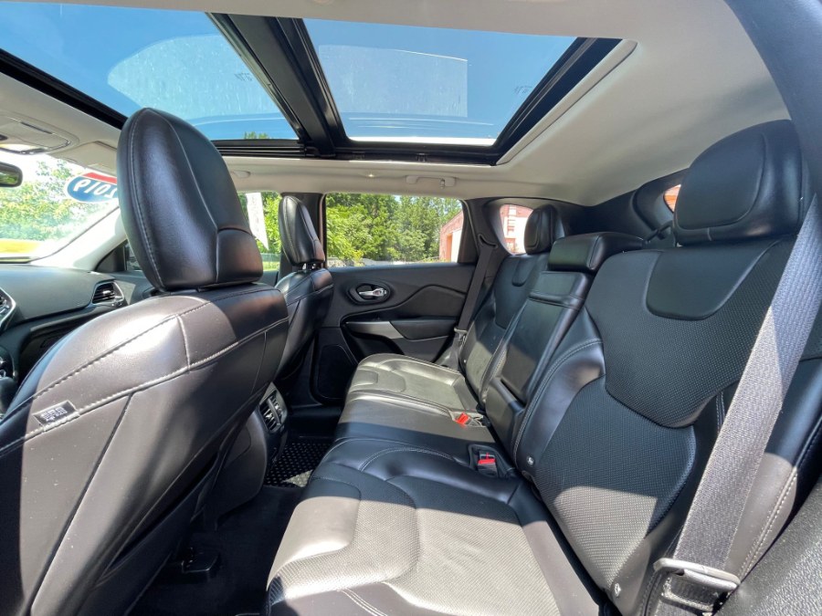 2019 Jeep Cherokee Limited 4x4, available for sale in Lowell, Massachusetts | Revolution Motors . Lowell, Massachusetts 2019 Jeep Cherokee Limited 4x4, available for sale in Lowell, Massachusetts | Revolution Motors . Lowell, Massachusetts