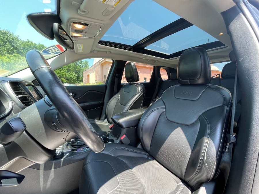 2019 Jeep Cherokee Limited 4x4, available for sale in Lowell, Massachusetts | Revolution Motors . Lowell, Massachusetts 2019 Jeep Cherokee Limited 4x4, available for sale in Lowell, Massachusetts | Revolution Motors . Lowell, Massachusetts