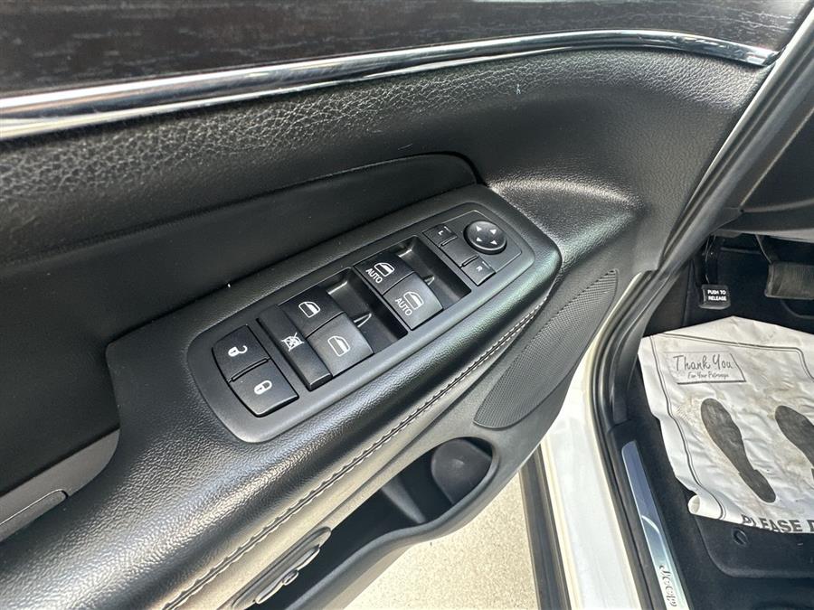 2014 Jeep Grand Cherokee Limited, available for sale in Elida, Ohio | Josh's All Under Ten LLC. Elida, Ohio 2014 Jeep Grand Cherokee Limited, available for sale in Elida, Ohio | Josh's All Under Ten LLC. Elida, Ohio