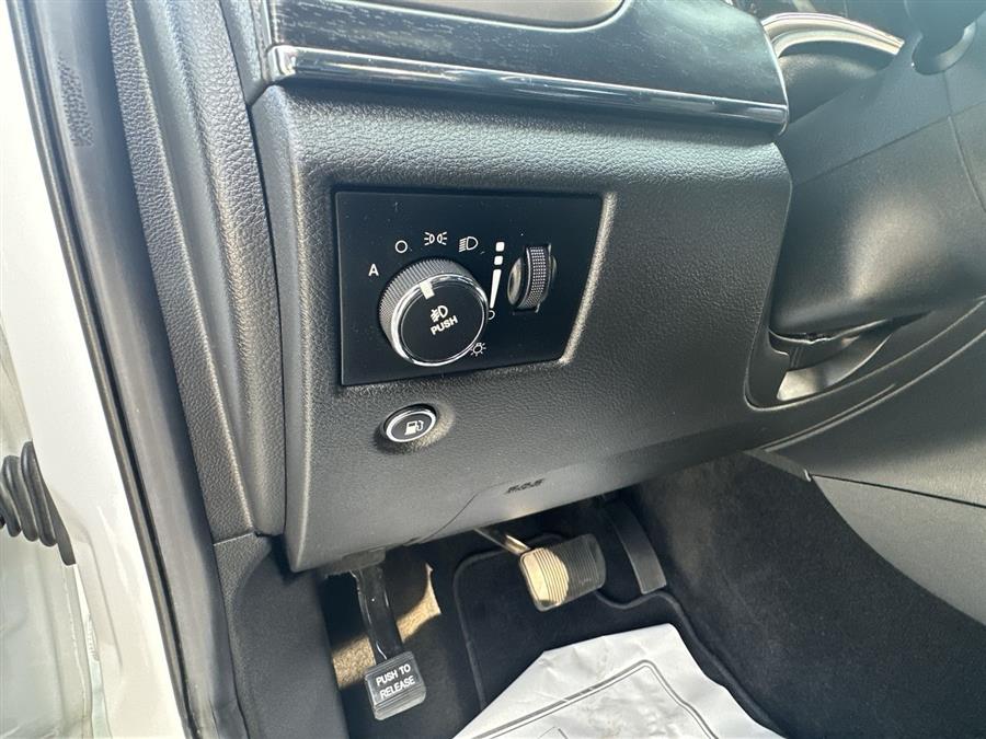 2014 Jeep Grand Cherokee Limited, available for sale in Elida, Ohio | Josh's All Under Ten LLC. Elida, Ohio 2014 Jeep Grand Cherokee Limited, available for sale in Elida, Ohio | Josh's All Under Ten LLC. Elida, Ohio
