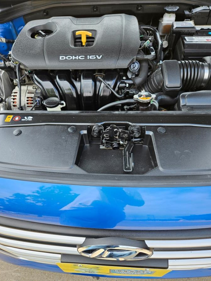 2017 Hyundai Elantra Limited 2.0L Auto (Alabama) *Ltd Avail*, available for sale in New Britain, Connecticut | Supreme Automotive. New Britain, Connecticut 2017 Hyundai Elantra Limited 2.0L Auto (Alabama) *Ltd Avail*, available for sale in New Britain, Connecticut | Supreme Automotive. New Britain, Connecticut