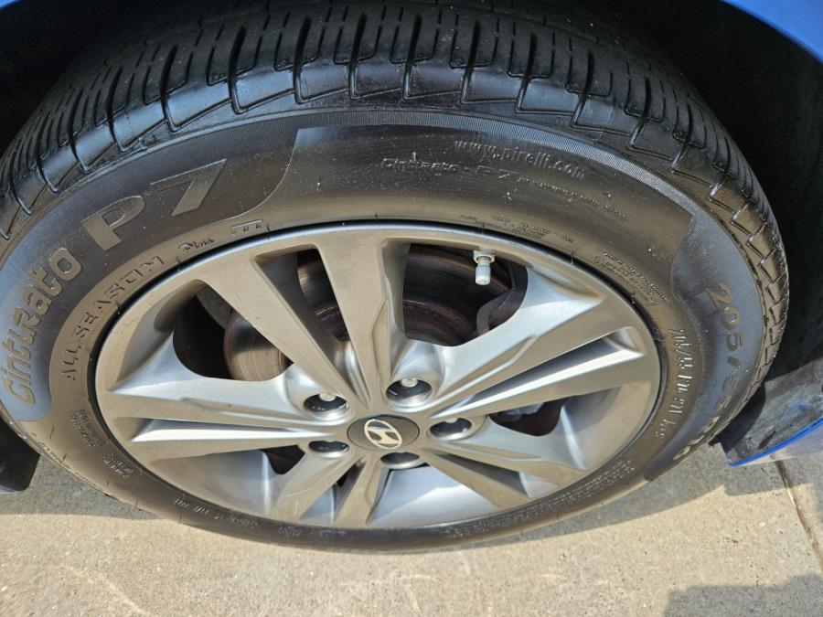 2017 Hyundai Elantra Limited 2.0L Auto (Alabama) *Ltd Avail*, available for sale in New Britain, Connecticut | Supreme Automotive. New Britain, Connecticut 2017 Hyundai Elantra Limited 2.0L Auto (Alabama) *Ltd Avail*, available for sale in New Britain, Connecticut | Supreme Automotive. New Britain, Connecticut
