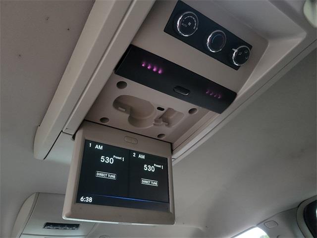 2016 Chrysler Town & Country Touring, available for sale in Stratford, Connecticut | Wiz Leasing Inc. Stratford, Connecticut 2016 Chrysler Town & Country Touring, available for sale in Stratford, Connecticut | Wiz Leasing Inc. Stratford, Connecticut