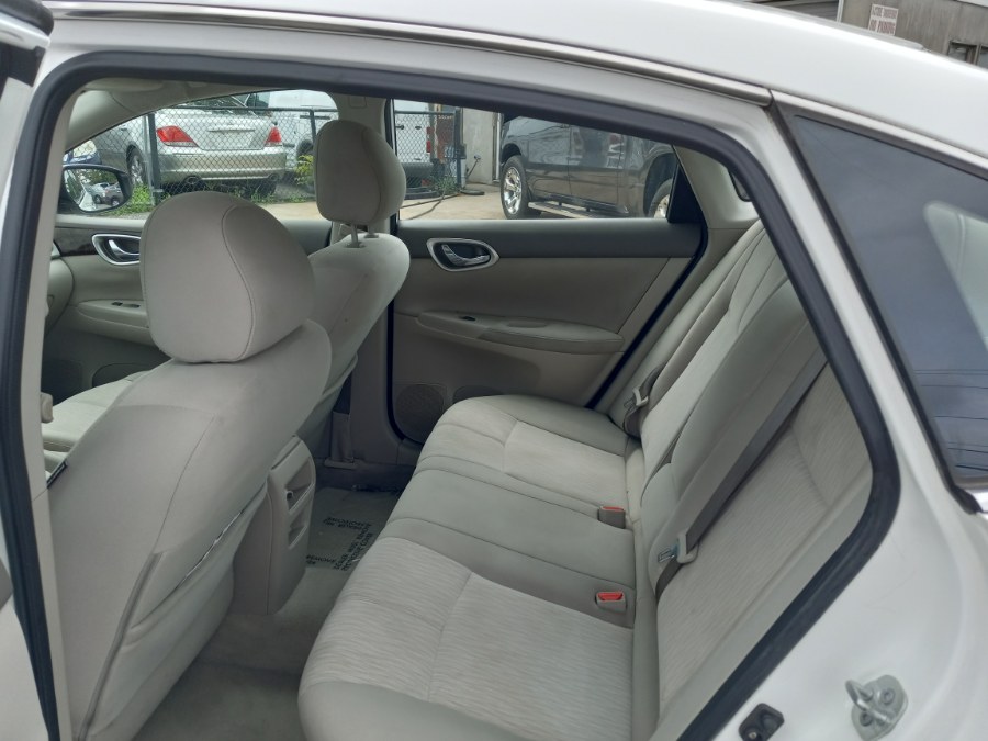 2014 Nissan Sentra 4dr Sdn I4 CVT SR, available for sale in Patchogue, New York | Romaxx Truxx. Patchogue, New York 2014 Nissan Sentra 4dr Sdn I4 CVT SR, available for sale in Patchogue, New York | Romaxx Truxx. Patchogue, New York
