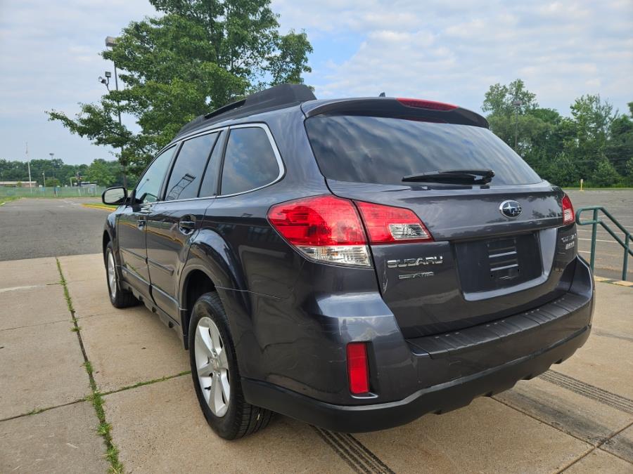 2014 Subaru Outback 4dr Wgn H4 Auto 2.5i Premium, available for sale in New Britain, Connecticut | Supreme Automotive. New Britain, Connecticut 2014 Subaru Outback 4dr Wgn H4 Auto 2.5i Premium, available for sale in New Britain, Connecticut | Supreme Automotive. New Britain, Connecticut