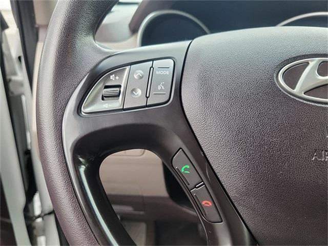 2015 Hyundai Tucson GLS, available for sale in Avon, Connecticut | Sullivan Automotive Group. Avon, Connecticut 2015 Hyundai Tucson GLS, available for sale in Avon, Connecticut | Sullivan Automotive Group. Avon, Connecticut
