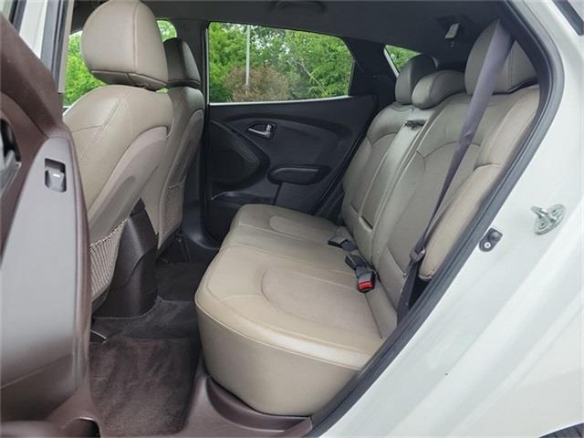 2015 Hyundai Tucson GLS, available for sale in Avon, Connecticut | Sullivan Automotive Group. Avon, Connecticut 2015 Hyundai Tucson GLS, available for sale in Avon, Connecticut | Sullivan Automotive Group. Avon, Connecticut