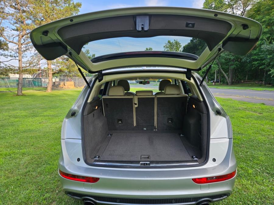 2013 Audi Q5 quattro 4dr 3.0T Premium Plus, available for sale in New Britain, Connecticut | Supreme Automotive. New Britain, Connecticut 2013 Audi Q5 quattro 4dr 3.0T Premium Plus, available for sale in New Britain, Connecticut | Supreme Automotive. New Britain, Connecticut