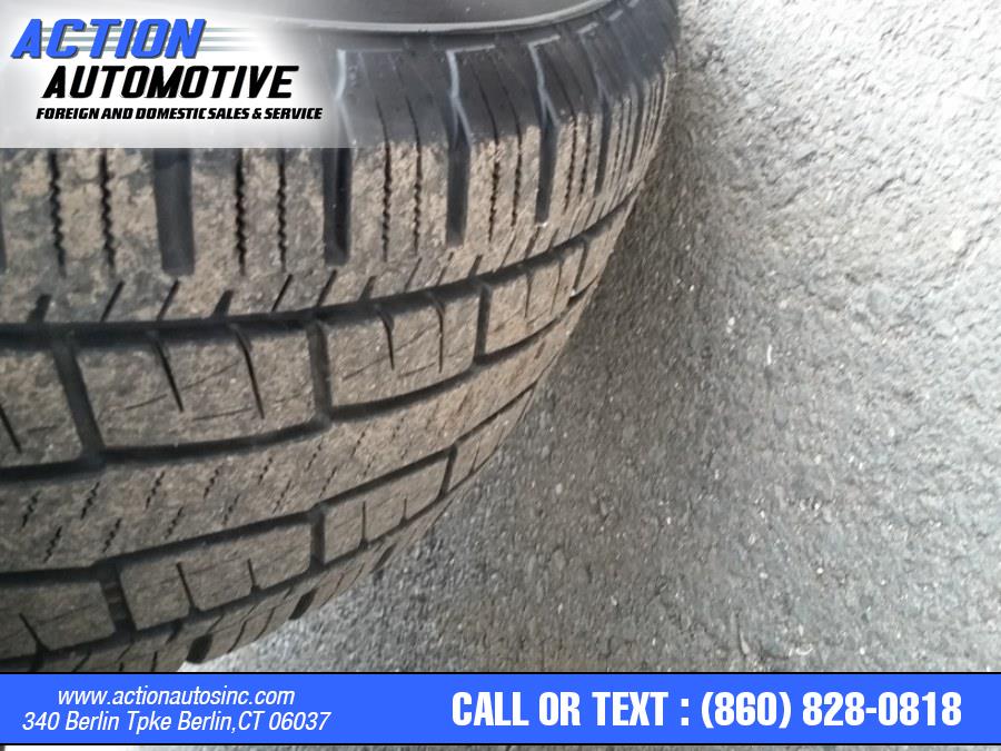 2015 Jeep Grand Cherokee 4WD 4dr Limited, available for sale in Berlin, Connecticut | Action Automotive. Berlin, Connecticut 2015 Jeep Grand Cherokee 4WD 4dr Limited, available for sale in Berlin, Connecticut | Action Automotive. Berlin, Connecticut