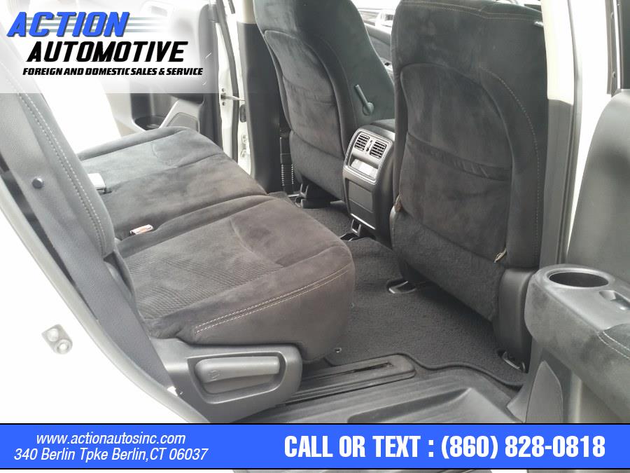 2014 Nissan Pathfinder 4WD 4dr SV, available for sale in Berlin, Connecticut | Action Automotive. Berlin, Connecticut 2014 Nissan Pathfinder 4WD 4dr SV, available for sale in Berlin, Connecticut | Action Automotive. Berlin, Connecticut