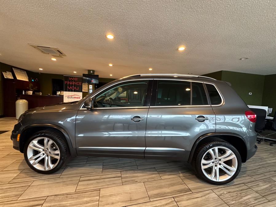 2016 Volkswagen Tiguan 4MOTION 4dr Auto R-Line, available for sale in West Hartford, Connecticut | AutoMax. West Hartford, Connecticut 2016 Volkswagen Tiguan 4MOTION 4dr Auto R-Line, available for sale in West Hartford, Connecticut | AutoMax. West Hartford, Connecticut