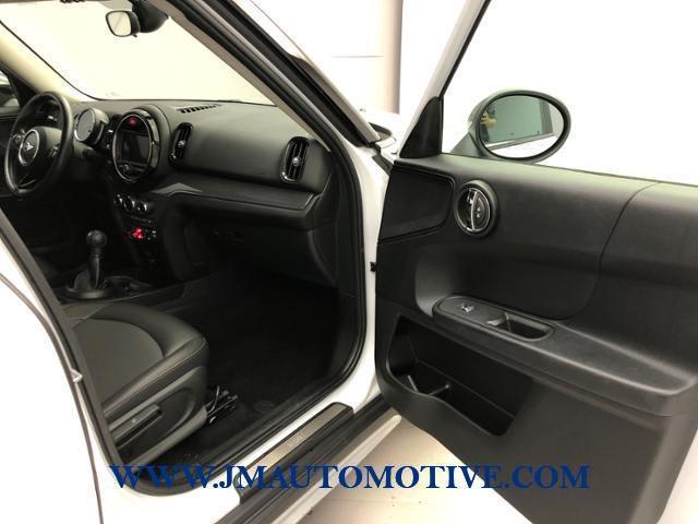 2018 Mini Countryman Cooper, available for sale in Naugatuck, Connecticut | J&M Automotive Sls&Svc LLC. Naugatuck, Connecticut 2018 Mini Countryman Cooper, available for sale in Naugatuck, Connecticut | J&M Automotive Sls&Svc LLC. Naugatuck, Connecticut