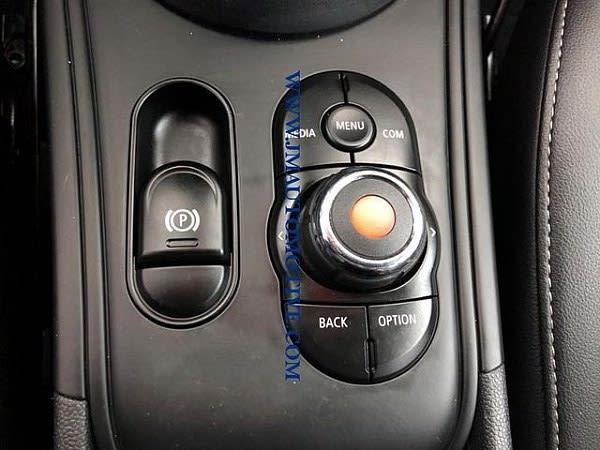 2018 Mini Countryman Cooper, available for sale in Naugatuck, Connecticut | J&M Automotive Sls&Svc LLC. Naugatuck, Connecticut 2018 Mini Countryman Cooper, available for sale in Naugatuck, Connecticut | J&M Automotive Sls&Svc LLC. Naugatuck, Connecticut