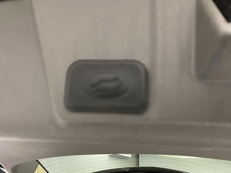 2009 Chevrolet Traverse LT w/2LT, available for sale in Naugatuck, Connecticut | J&M Automotive Sls&Svc LLC. Naugatuck, Connecticut 2009 Chevrolet Traverse LT w/2LT, available for sale in Naugatuck, Connecticut | J&M Automotive Sls&Svc LLC. Naugatuck, Connecticut