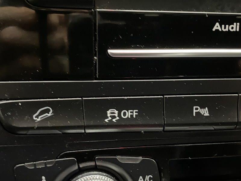 2015 Audi Q5 Premium Plus, available for sale in Naugatuck, Connecticut | J&M Automotive Sls&Svc LLC. Naugatuck, Connecticut 2015 Audi Q5 Premium Plus, available for sale in Naugatuck, Connecticut | J&M Automotive Sls&Svc LLC. Naugatuck, Connecticut