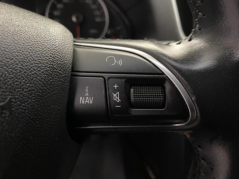 2015 Audi Q5 Premium Plus, available for sale in Naugatuck, Connecticut | J&M Automotive Sls&Svc LLC. Naugatuck, Connecticut 2015 Audi Q5 Premium Plus, available for sale in Naugatuck, Connecticut | J&M Automotive Sls&Svc LLC. Naugatuck, Connecticut
