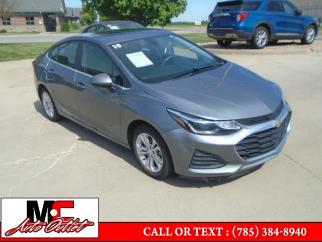 2019 Chevrolet Cruze 4dr Sdn LT, available for sale in Colby, Kansas | M C Auto Outlet Inc. Colby, Kansas