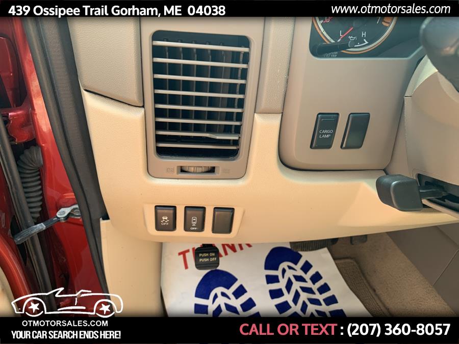 2013 Nissan Titan 4WD Crew Cab SWB SV, available for sale in Gorham, Maine | Ossipee Trail Motor Sales. Gorham, Maine 2013 Nissan Titan 4WD Crew Cab SWB SV, available for sale in Gorham, Maine | Ossipee Trail Motor Sales. Gorham, Maine