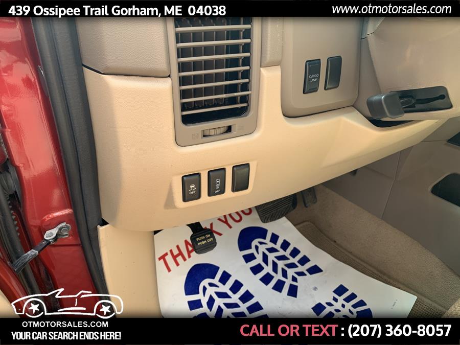 2013 Nissan Titan 4WD Crew Cab SWB SV, available for sale in Gorham, Maine | Ossipee Trail Motor Sales. Gorham, Maine 2013 Nissan Titan 4WD Crew Cab SWB SV, available for sale in Gorham, Maine | Ossipee Trail Motor Sales. Gorham, Maine