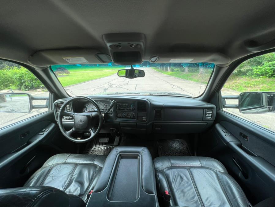 2002 Chevrolet Silverado 3500 Ext Cab 157.5" WB 4WD DRW LS, available for sale in Waterbury, Connecticut | Platinum Auto Care. Waterbury, Connecticut 2002 Chevrolet Silverado 3500 Ext Cab 157.5" WB 4WD DRW LS, available for sale in Waterbury, Connecticut | Platinum Auto Care. Waterbury, Connecticut