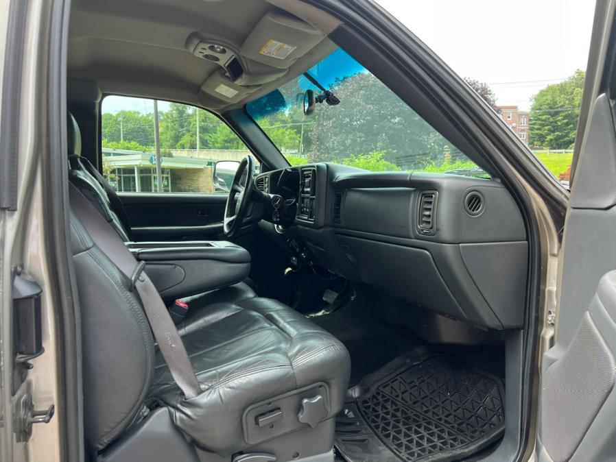 2002 Chevrolet Silverado 3500 Ext Cab 157.5" WB 4WD DRW LS, available for sale in Waterbury, Connecticut | Platinum Auto Care. Waterbury, Connecticut 2002 Chevrolet Silverado 3500 Ext Cab 157.5" WB 4WD DRW LS, available for sale in Waterbury, Connecticut | Platinum Auto Care. Waterbury, Connecticut