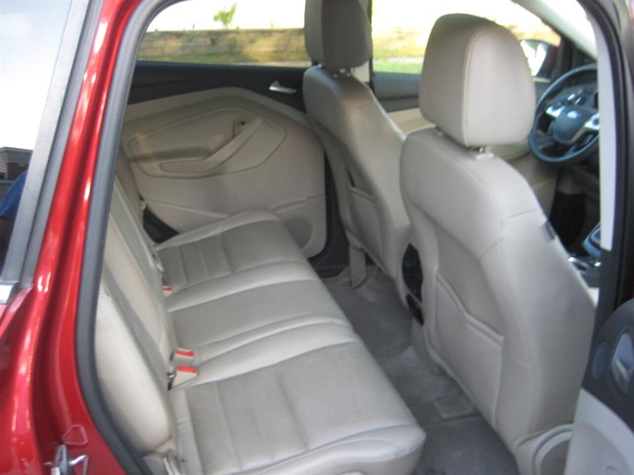 2014 Ford Escape Titanium AWD 4dr SUV, available for sale in Massapequa, New York | Rite Choice Auto Inc.. Massapequa, New York 2014 Ford Escape Titanium AWD 4dr SUV, available for sale in Massapequa, New York | Rite Choice Auto Inc.. Massapequa, New York