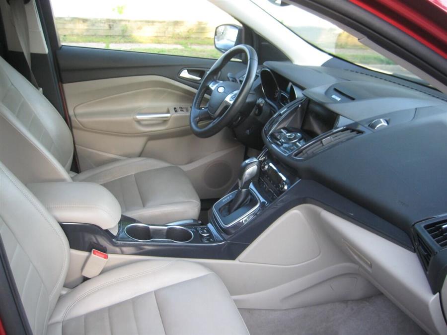 2014 Ford Escape Titanium AWD 4dr SUV, available for sale in Massapequa, New York | Rite Choice Auto Inc.. Massapequa, New York 2014 Ford Escape Titanium AWD 4dr SUV, available for sale in Massapequa, New York | Rite Choice Auto Inc.. Massapequa, New York