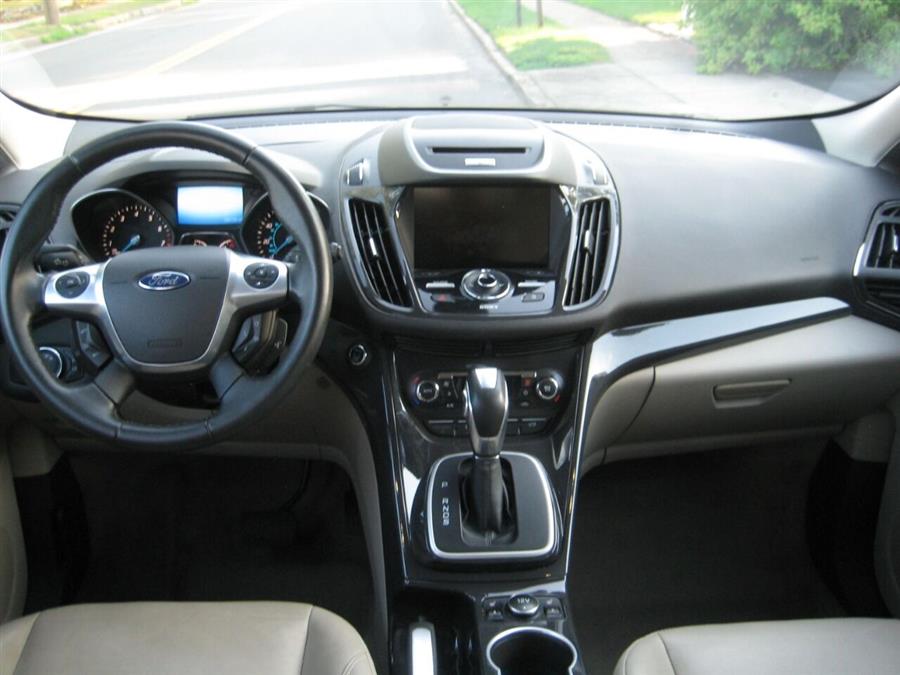 2014 Ford Escape Titanium AWD 4dr SUV, available for sale in Massapequa, New York | Rite Choice Auto Inc.. Massapequa, New York 2014 Ford Escape Titanium AWD 4dr SUV, available for sale in Massapequa, New York | Rite Choice Auto Inc.. Massapequa, New York